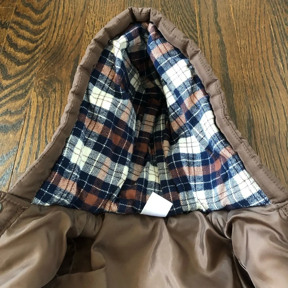 *NWOT* Carter’s 3-6M Brown Quilted Puffer Jacket Snap Buttons w/Pockets & Hood